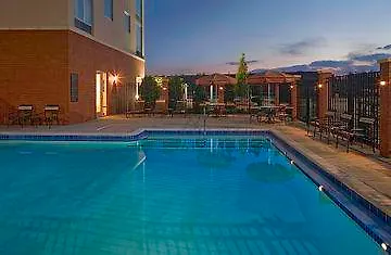 Hyatt Place Richmond Arboretum